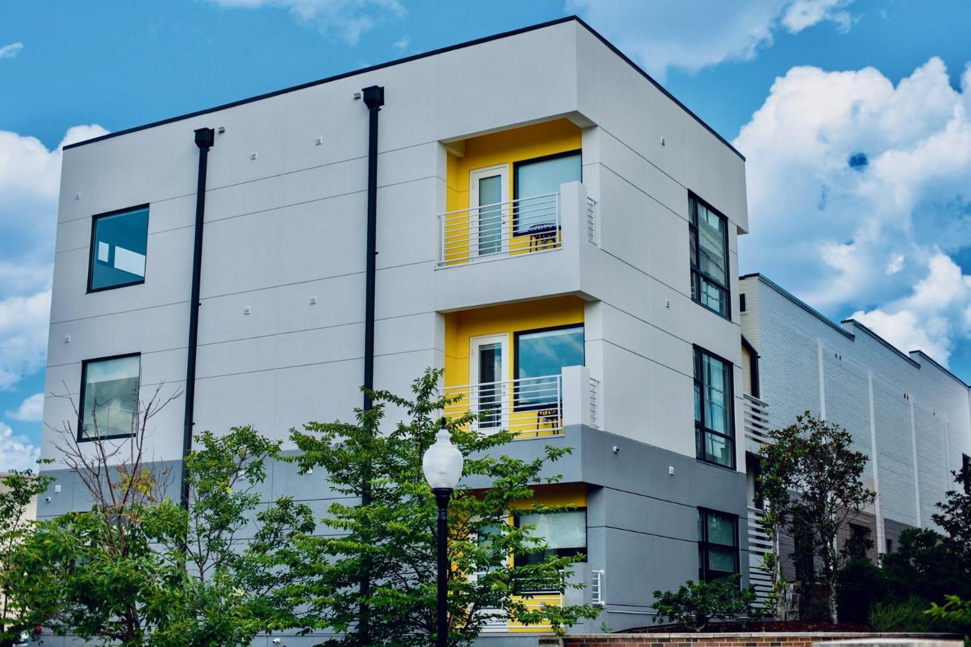 The Hive 302 King With Balcony Hotel Wilmington Bagian luar foto